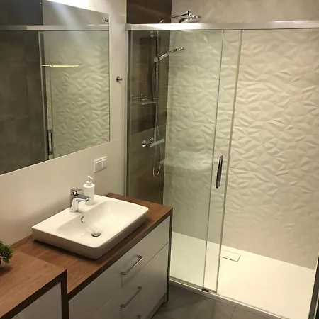 Апартаменты Falcon *